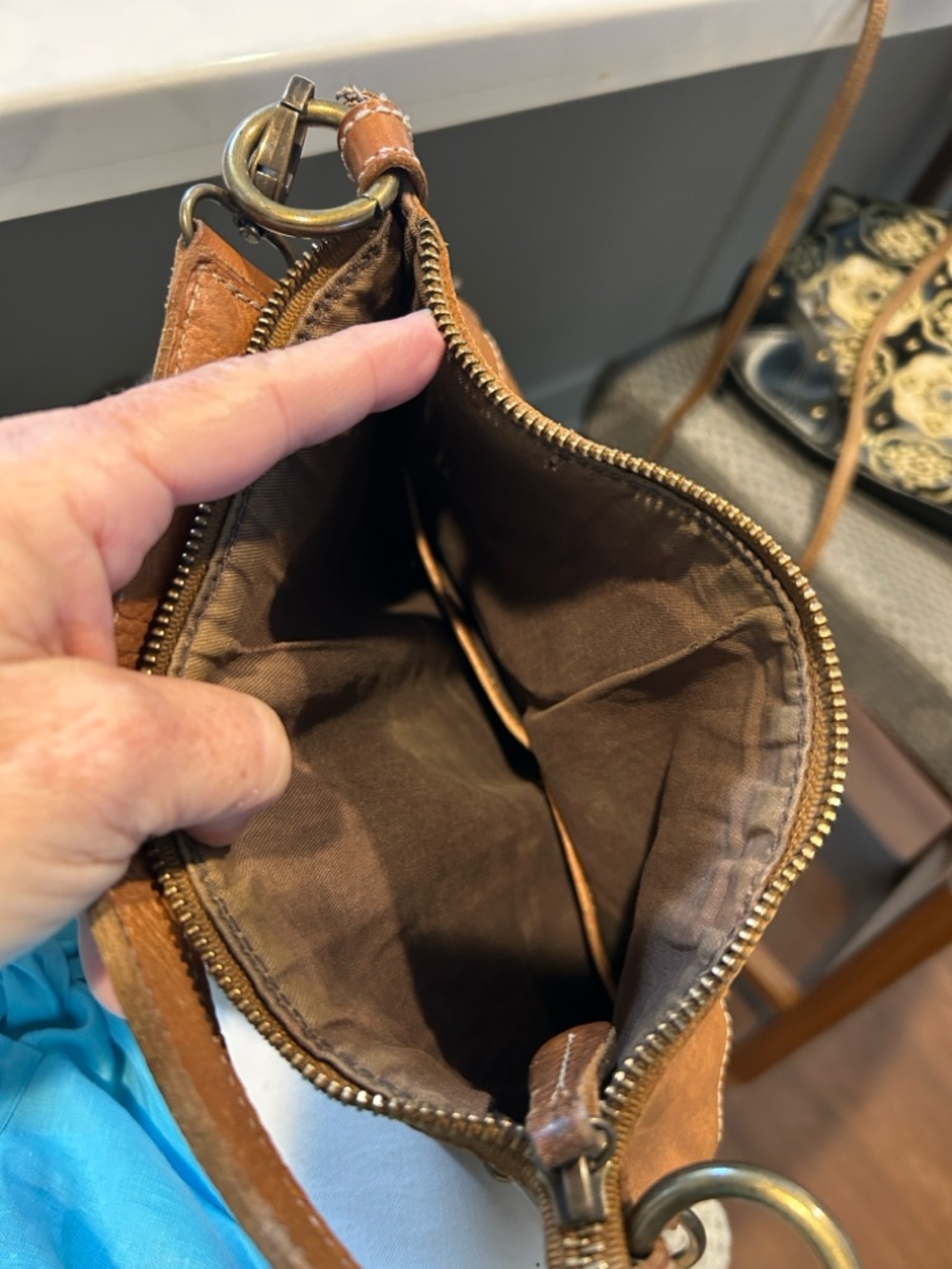 Bed Stu Tahiti Brown Leather Crossbody Bag - Classic Casual Style - Picture 5 of 7
